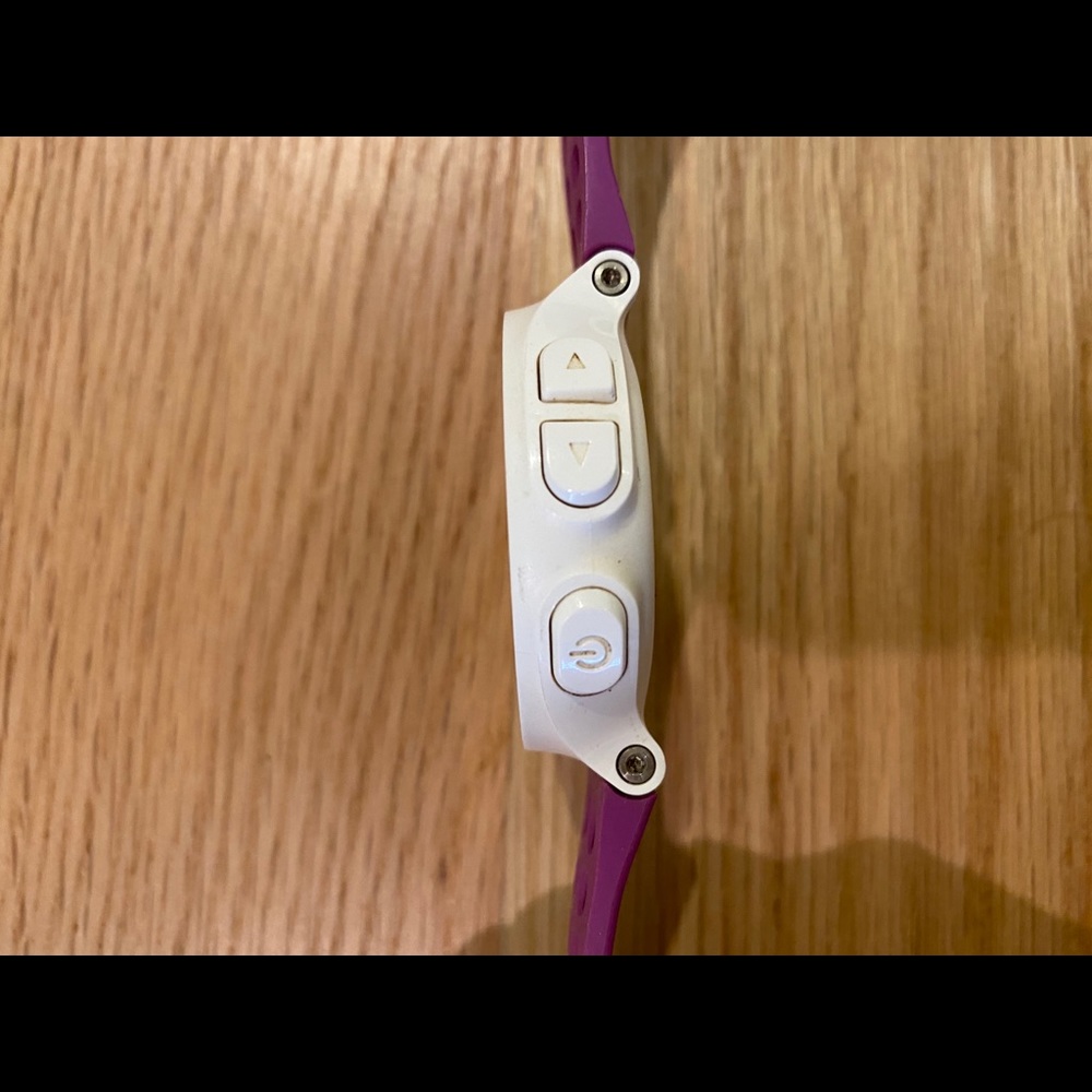 Garmin Forerunner 220 - Picture 5 of 6